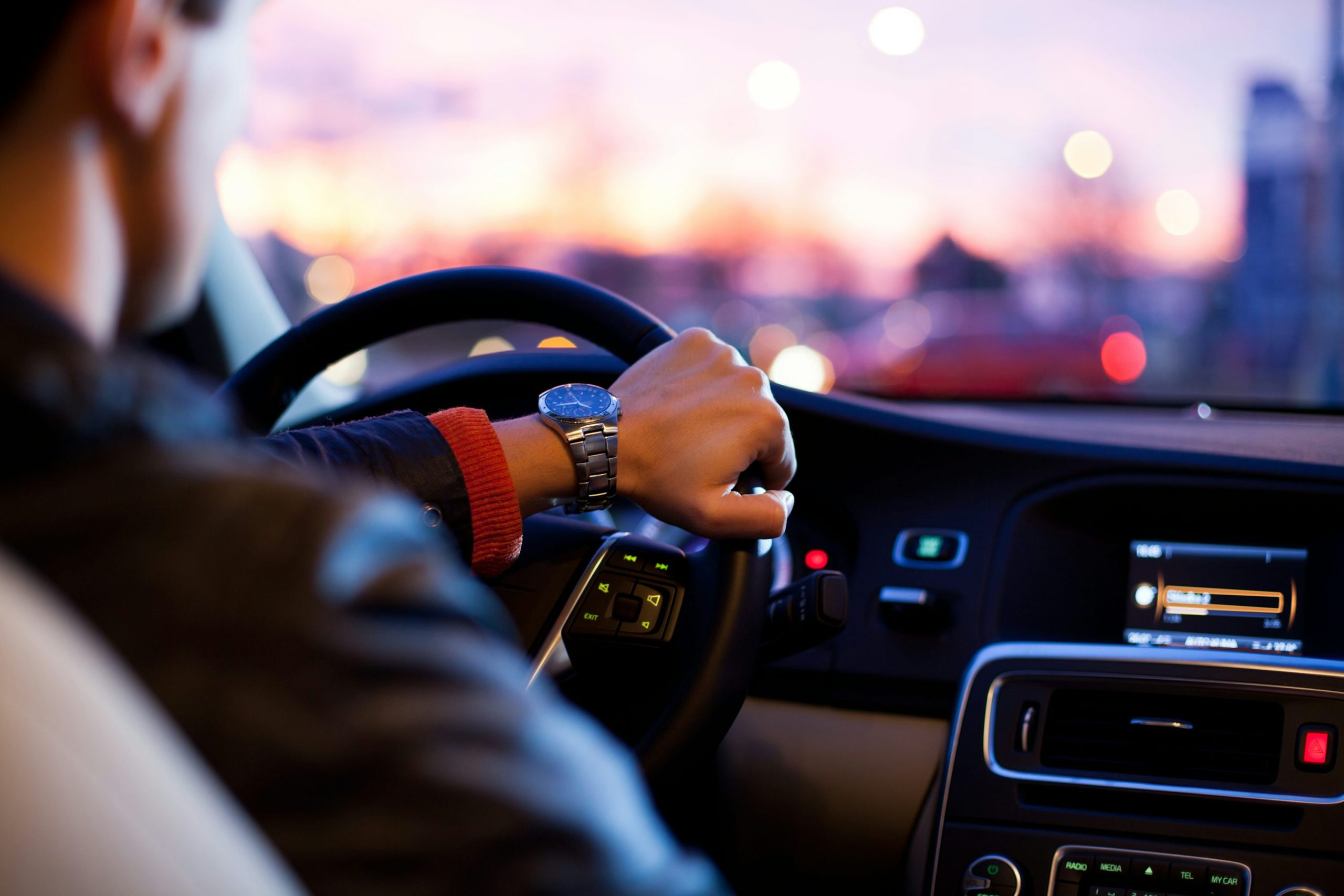 Beginner Car Buying Tips for First Drivers